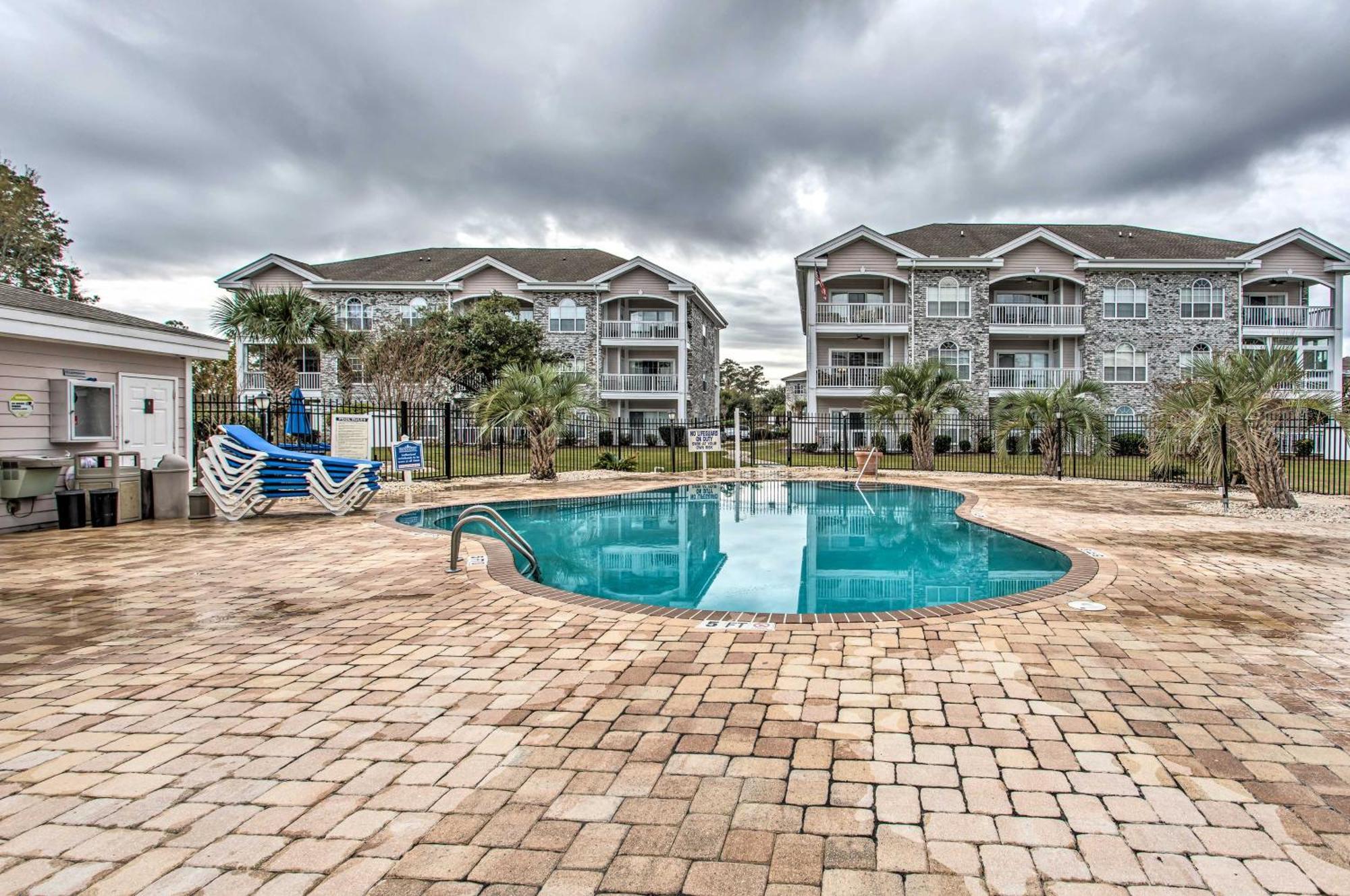 Myrtlewood Golf Resort Condo With Pool Access 미를 비치 외부 사진
